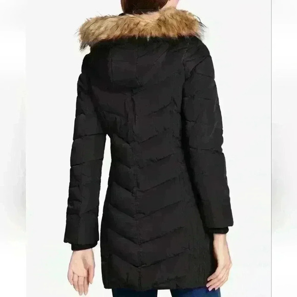 Tommy Hilfiger Faux-Fur-Trim Hooded Chevron Black Puffer Coat Size XS $245 - Picture 2 of 13